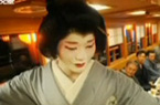 揭秘日本唯一男性藝妓生活