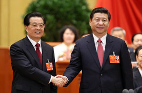 習近平當選中華人民共和國主席　　3月14日，十二屆全國人大一次會議在北京人民大會堂舉行第四次全體會議。習近平當選為新一屆中華人民共和國主席。　　　　中華人民共和國主席，是中華人民共和國的國家代表，也是國家機構之一。