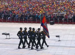 柬埔寨军队代表队接受检阅