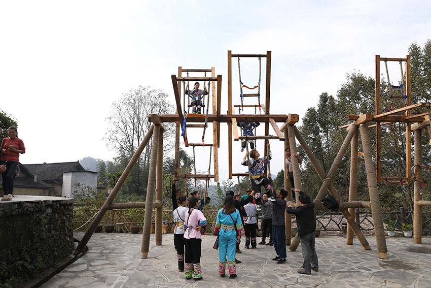 ������塤����ʮ�˶��壺һ����ũ�彨�ø���ũ��ĵط���5��