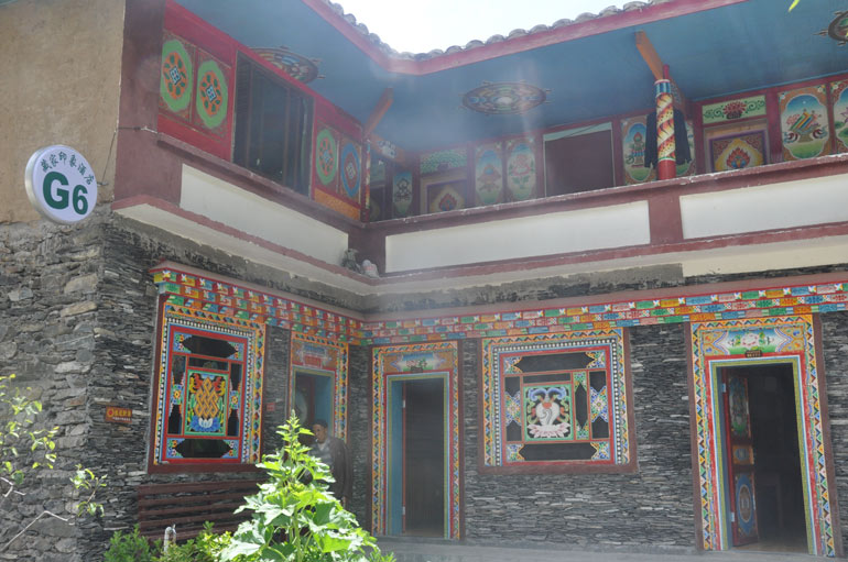 游九寨沟白马藏寨体验藏式农家乐风情4