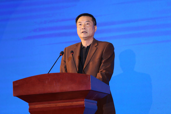 国家新闻出版广电总局网络司司长罗建辉发言